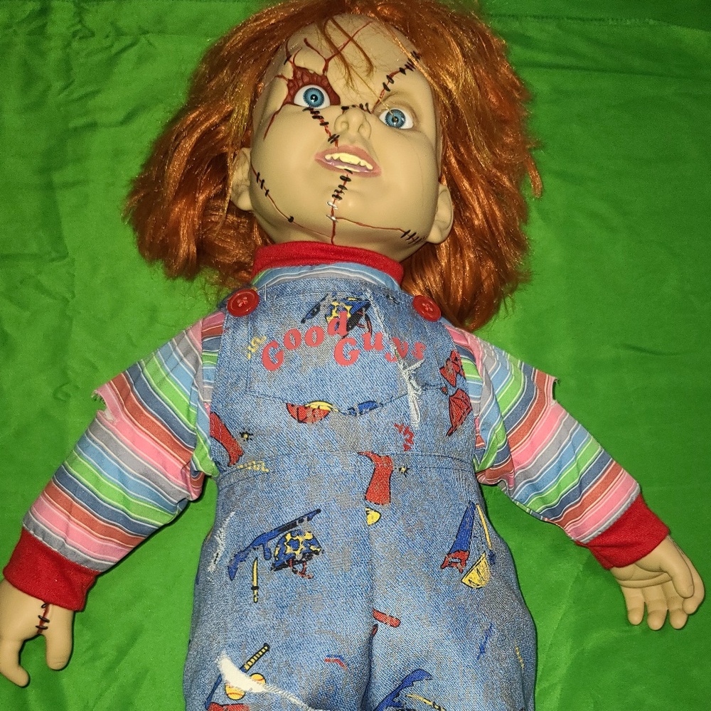 24 Inch Chucky Doll Officially Licensed Good Guys Scary Doll Halloween